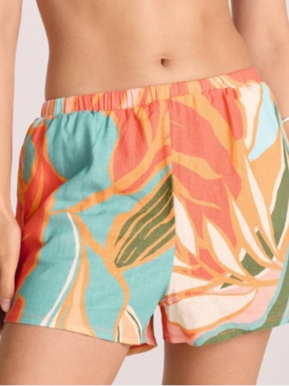 Vitamin A Coral & Teal Tropical Shorts 2in inseam Sz: L Pockets Maximalist Beach